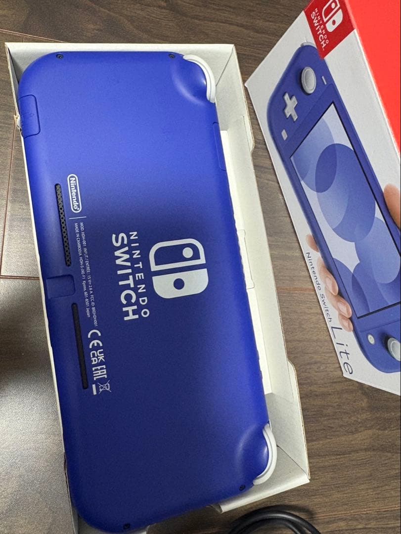 Nintendo Switch Lite ブルー本体　のりめんたい