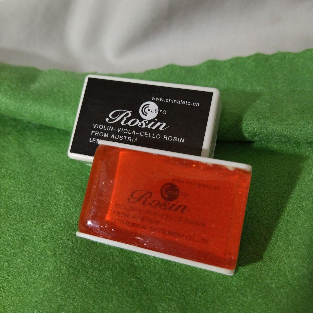 ♥美品♥特価♥未使用品のstongバイオリン4/4♥弓ケ―ス松脂音程合わせ用笛付