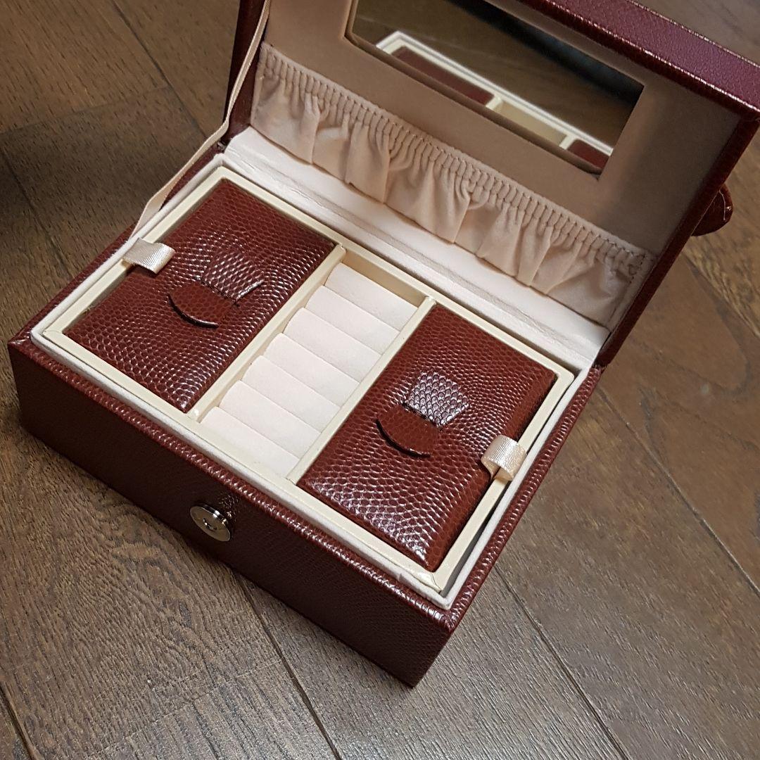 ロジエ　ジュエリーボックス