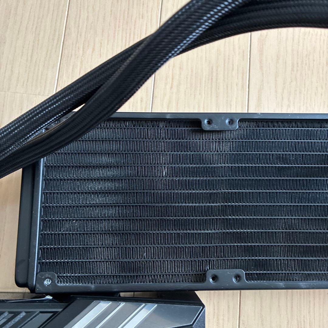 ASUS ROG RTX 4090 ヒートシンク　ファン　バックプレート　LED