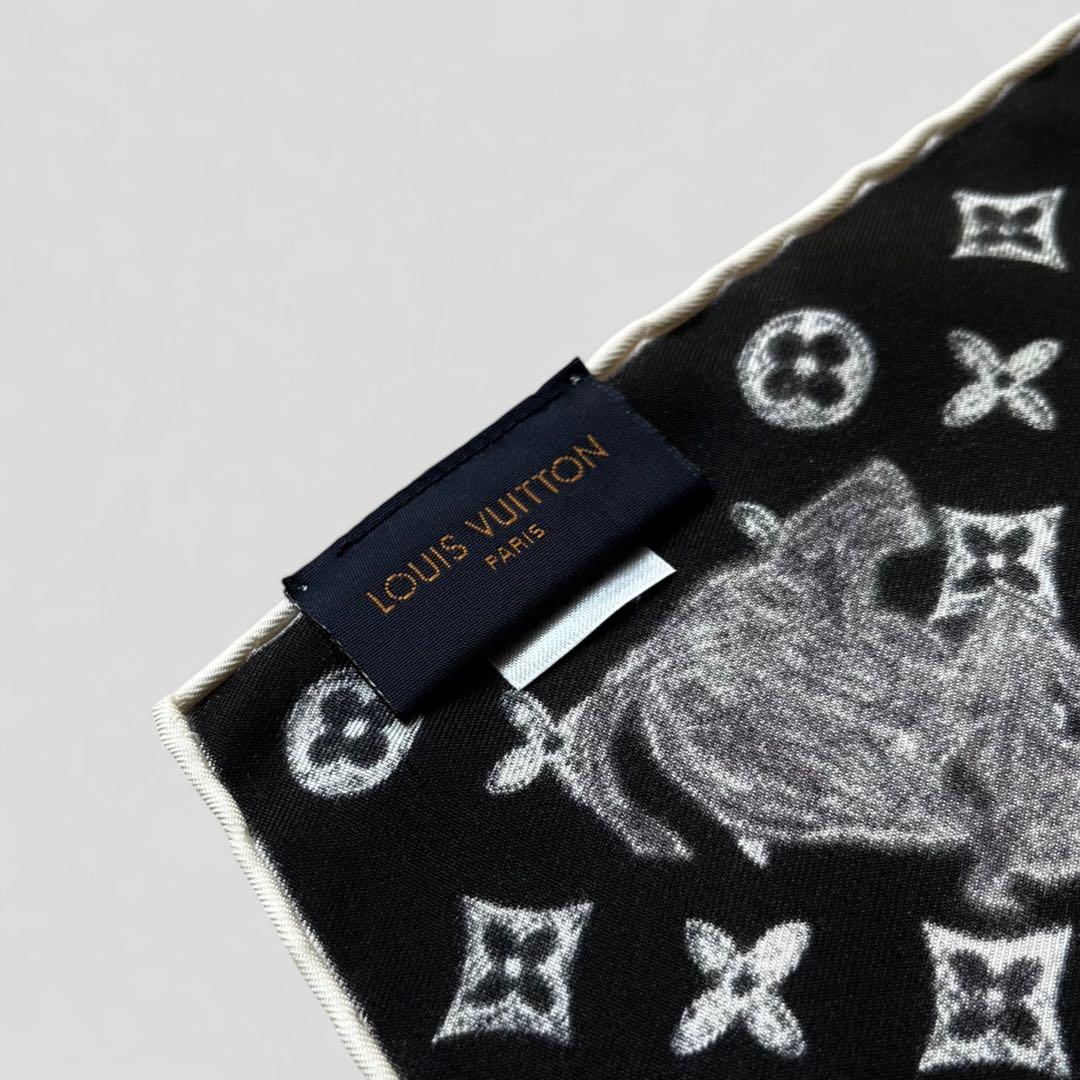 未使用品 ルイヴィトン カレ90 キャットグラム ブラック モノグラム スカーフ