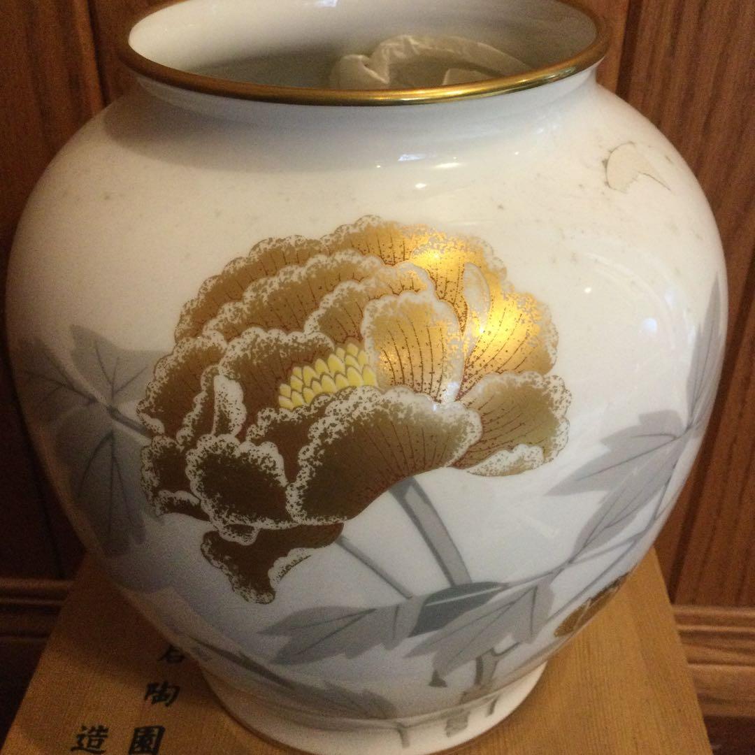 大倉陶園の花瓶、新品箱付き