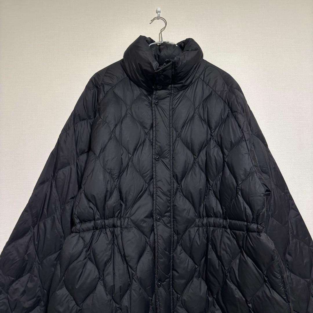 美品 24AW タイオン フリークスストア別注　ロングダウンコート キルト　黒