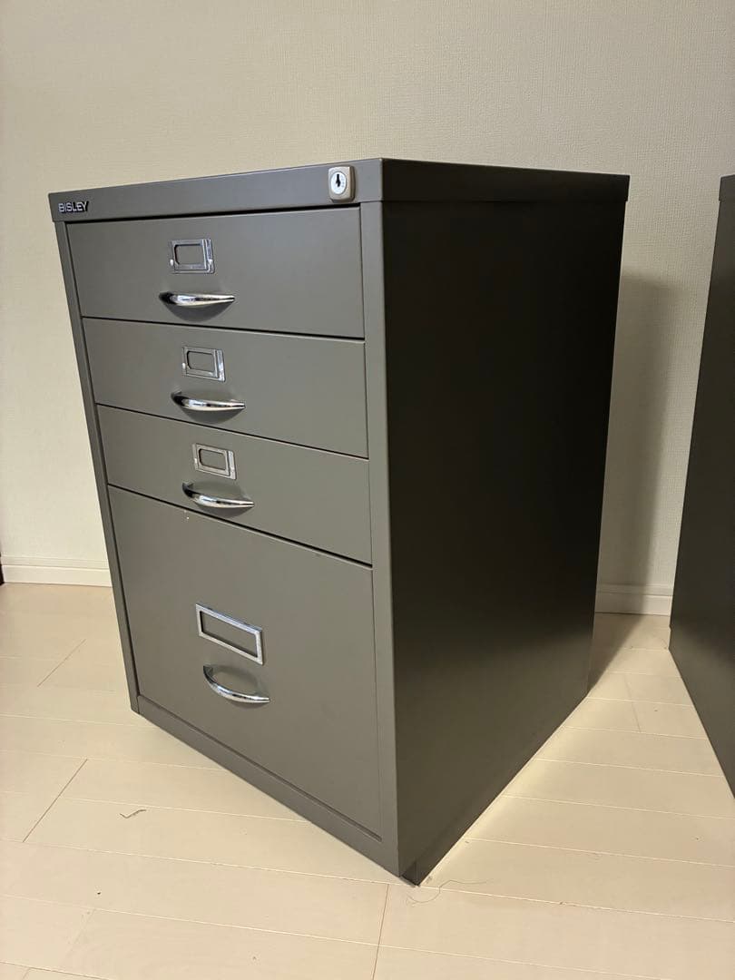 マルビズレーキャビネット