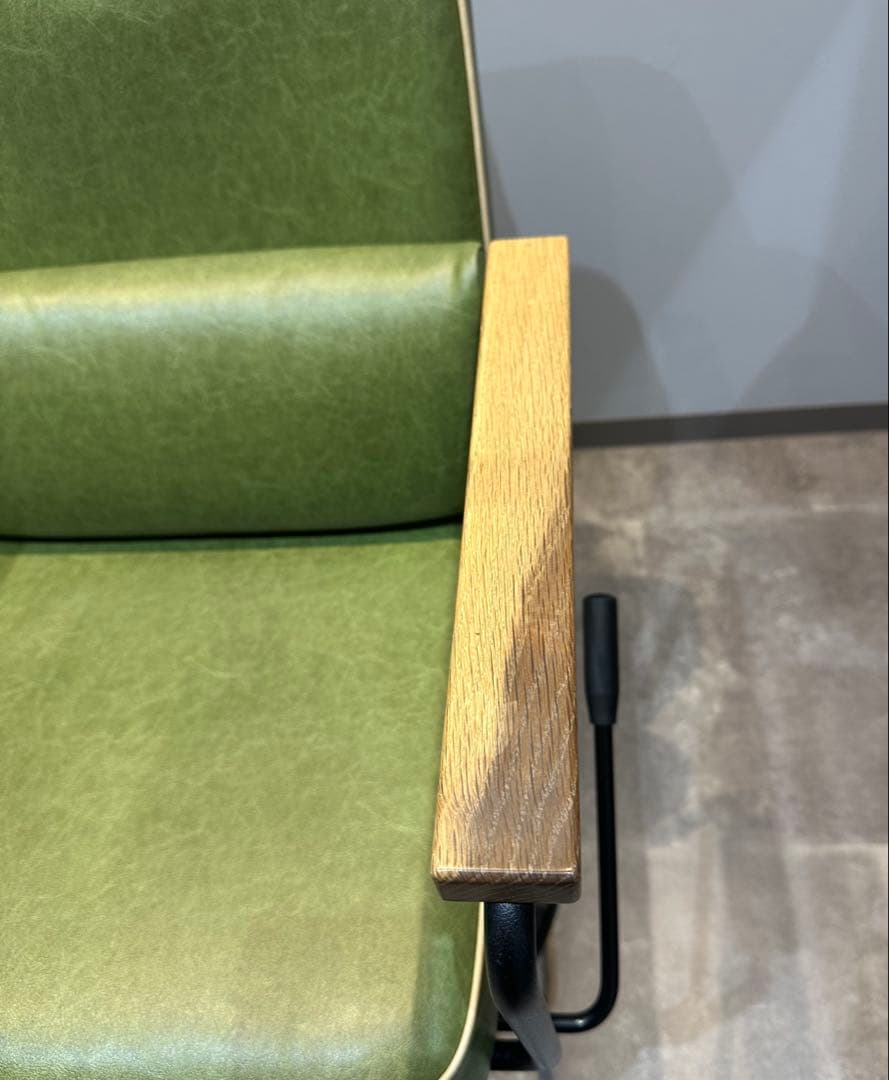 【らくちゃん】タカラベルモント a1601M 多機能美容イス