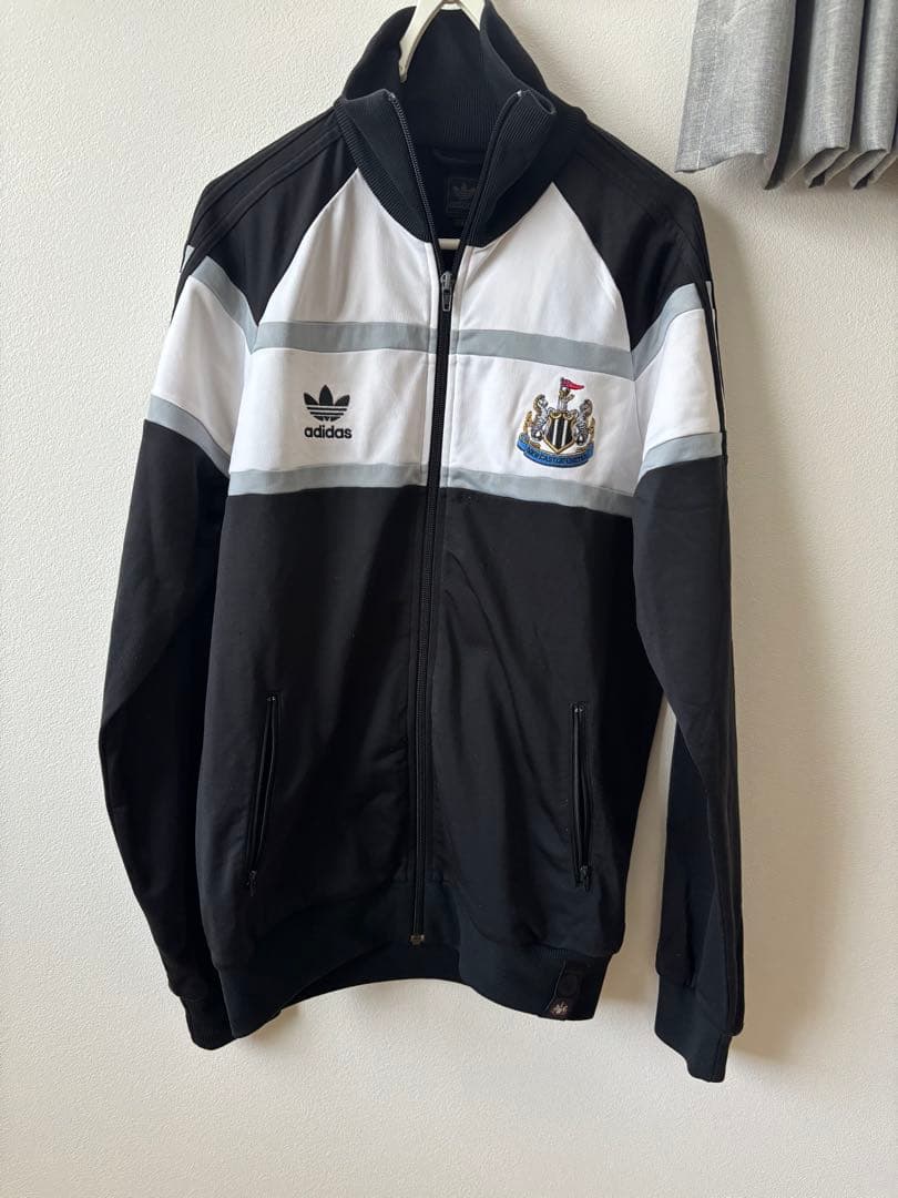 adidas Newcastle United トラックジャケット