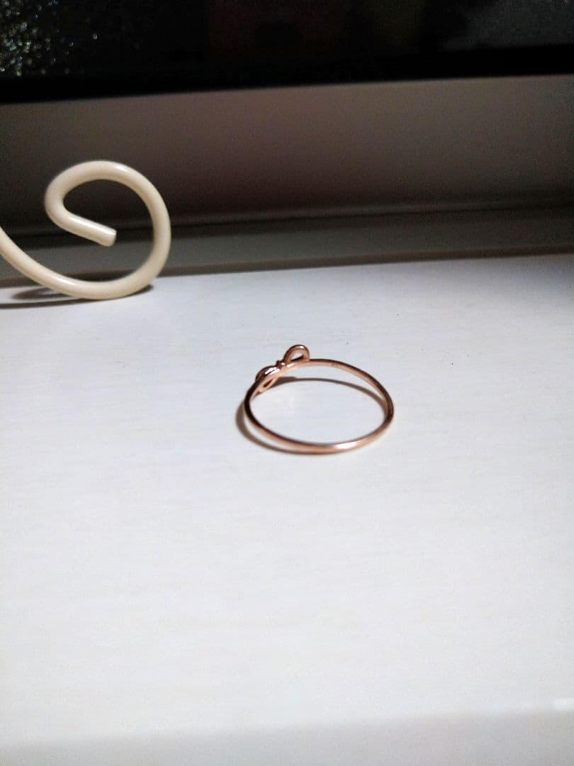 ｋ１０ＰＧ　リボンモチーフ　　　　　リング １２号