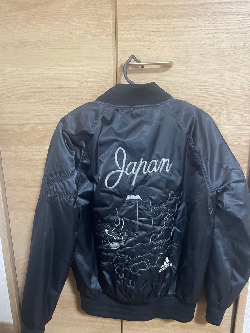 スカジャン 黒 Japan刺繍 ALL BLACKS