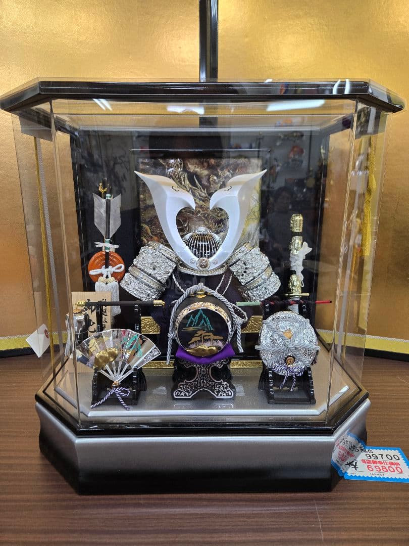 ゆみたん【展示品限り】五月人形　兜　鍬形　ケース飾り　※閉店セール　K5