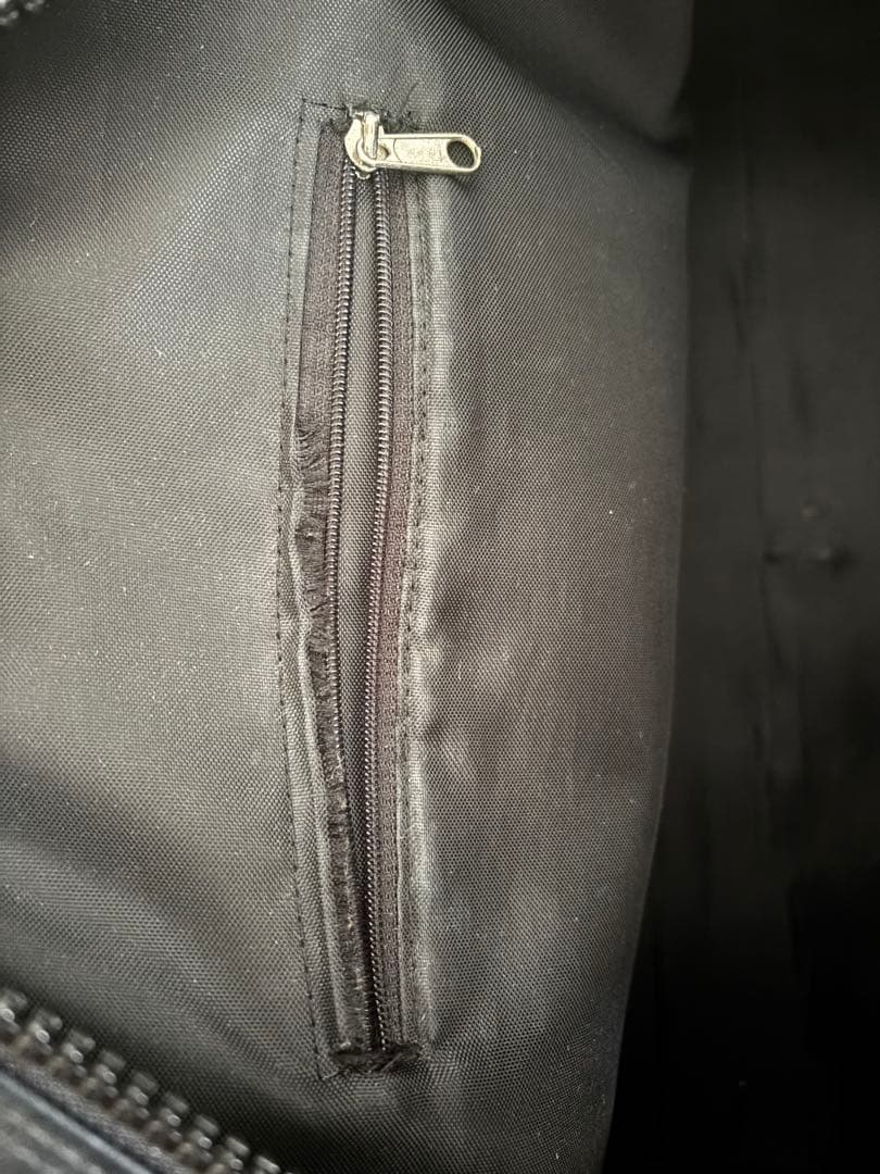 【Von Dutch】 ボストンバック　白　黒