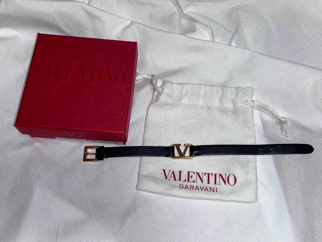 VALENTINO ヴァレンティノ レザーブレスレット バングル