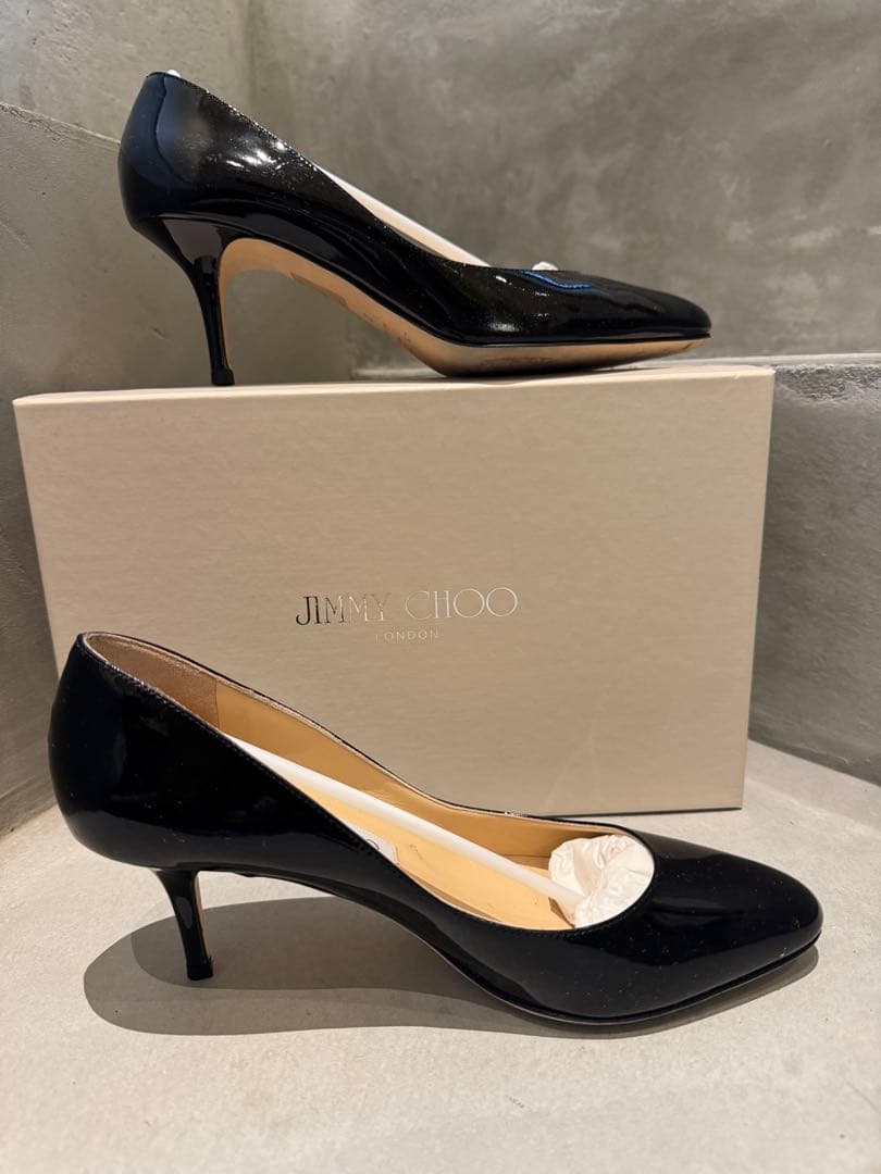 【美品/サイズ37】JIMMY CHOO ジミーチュウエナメル
