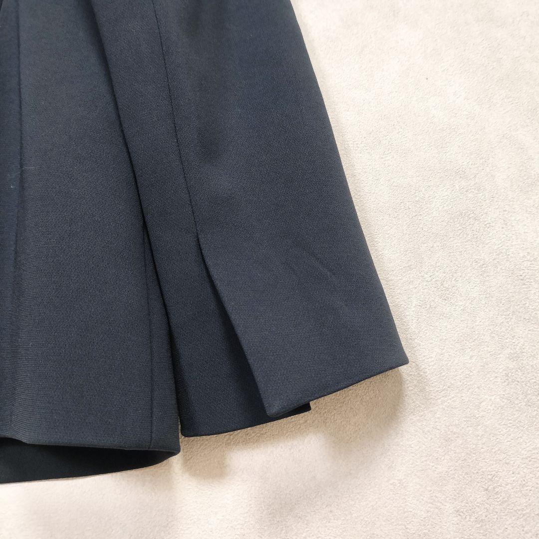 セオリー ベルト付きジャケット テーパードパンツ パンツスーツ ネイビー