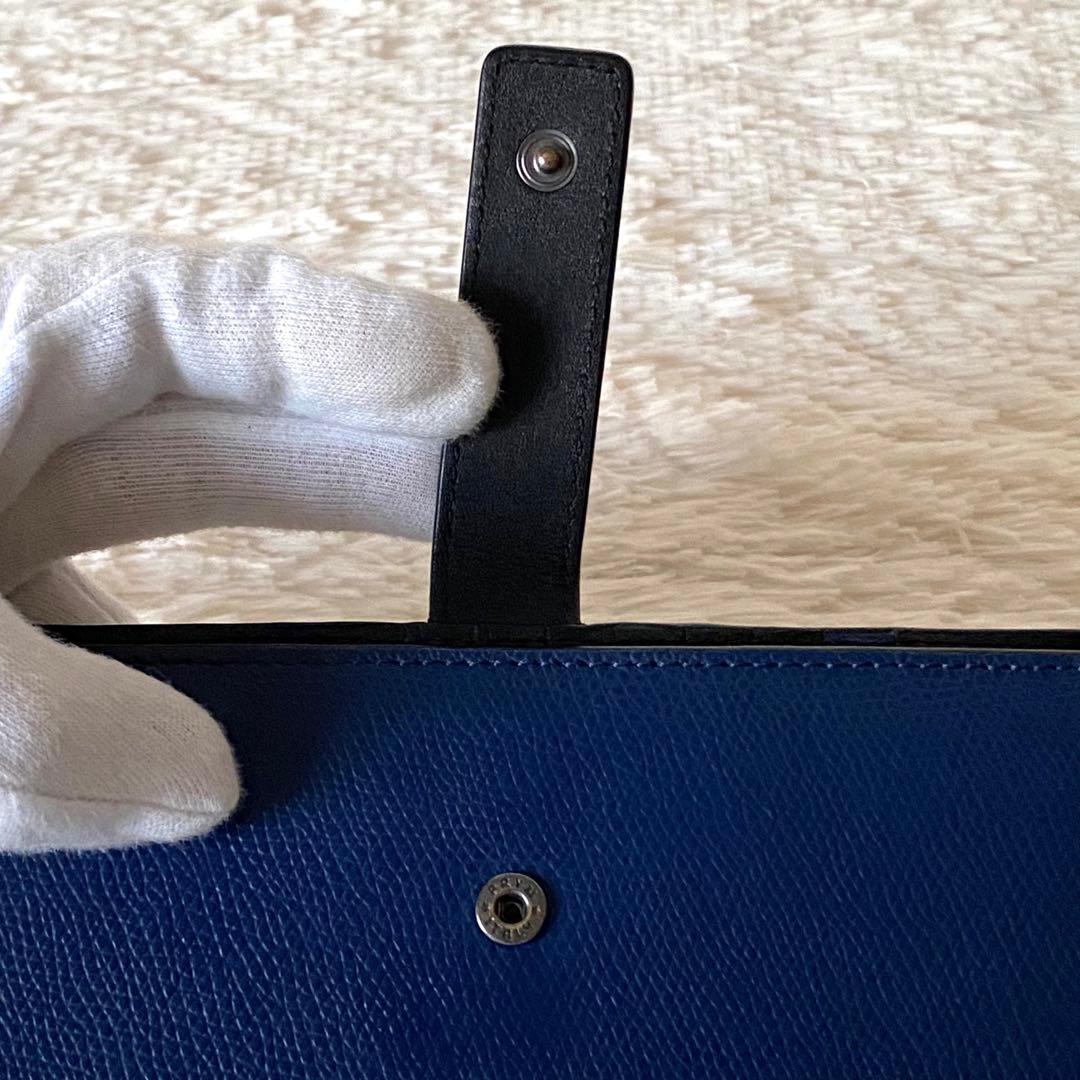 良品【TUMI】トゥミ 大人気トラベルウォレット 上質レザー ブルー×ブラック！