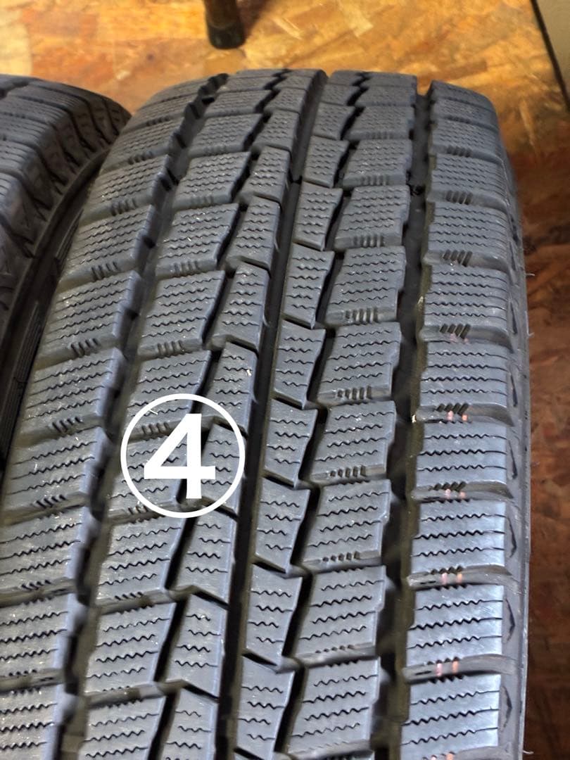 ハイエース キャラバン スタッドレス ４本 195/80R15 107/105L