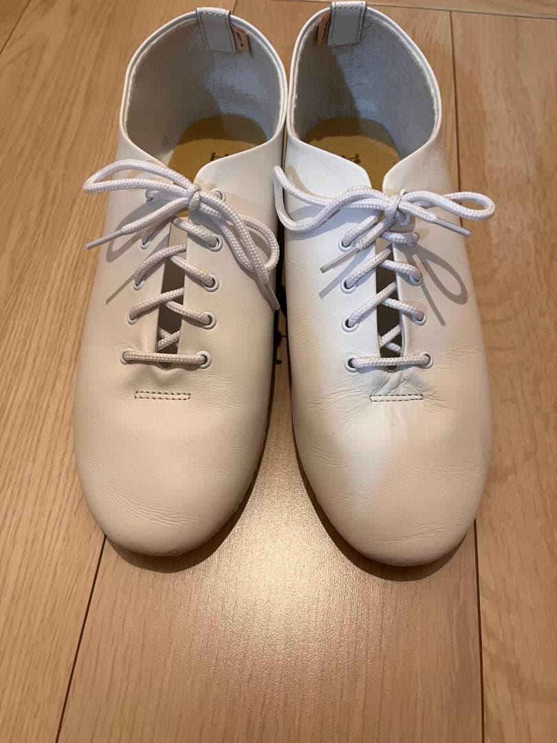 美品　repetto IENAジャズシューズ ホワイト　39