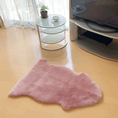 ピンク色 約60x90cm 天然ムートン短毛スキン1匹物
