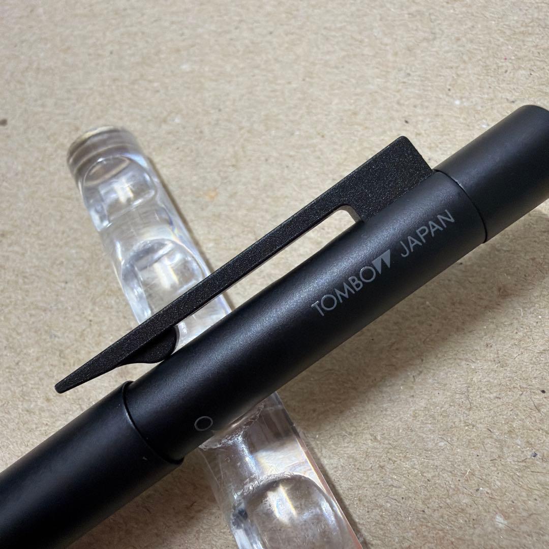 新品 廃盤 TOMBOW トンボ鉛筆 ZOOM ズーム 414 多機能ペン 黒