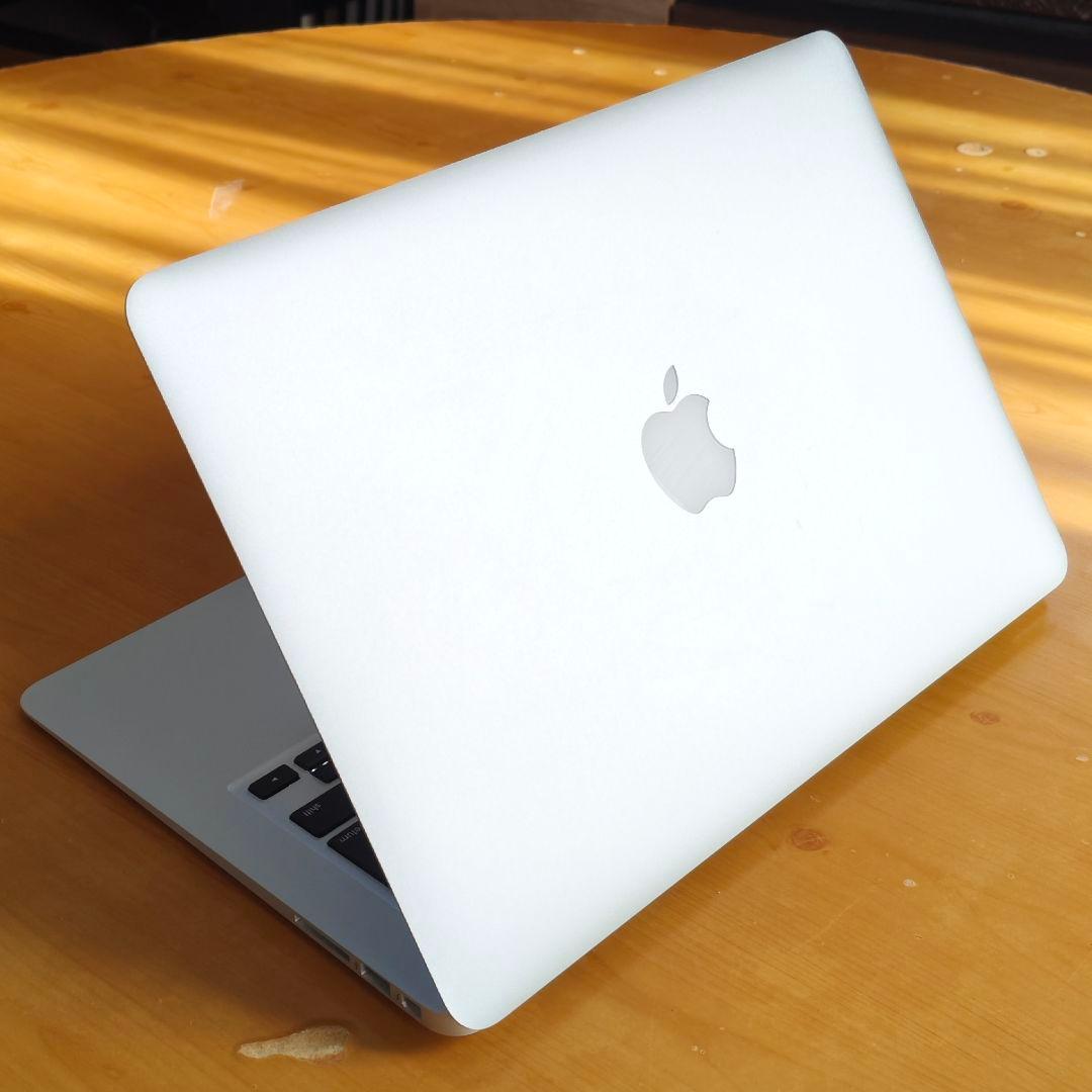 【良品】Macbook Air 13インチ i5 8G バッテリー◯