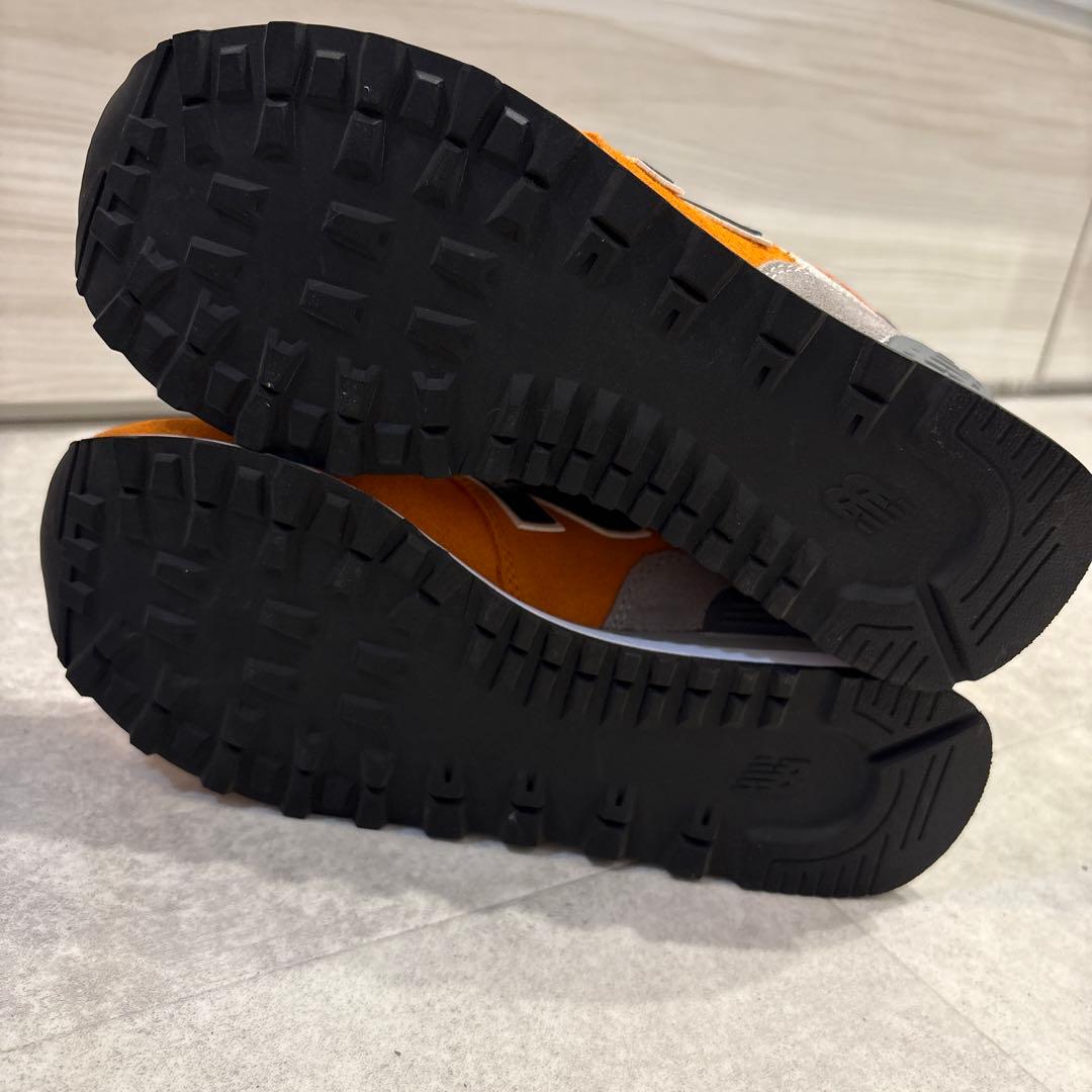 NB 574 Amazon限定色？　オレンジ　23.5cm