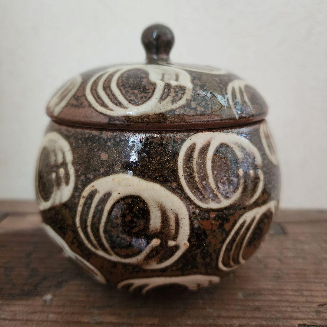 No.102　新品　やちむん　蓋物　タラフー