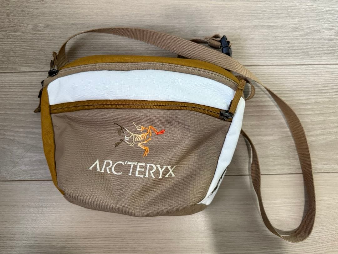 週末セール！完売品！【ARC’TERYX × BEAMS 】Mantis2