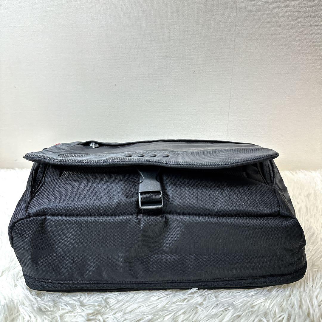 TUMI メッセンジャーバッグ トゥミ T-TECH ショルダーバッグ ブラック