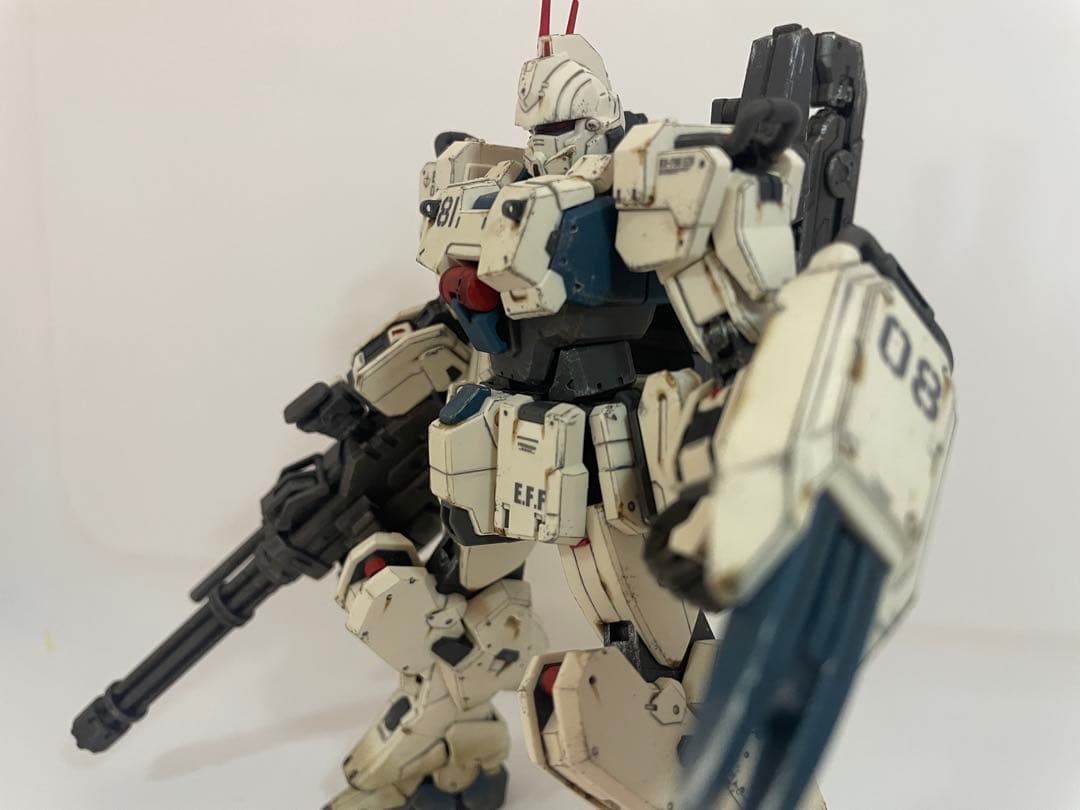 【完成品】海外プラモデルHG 1/144 Ez8イージーエイト