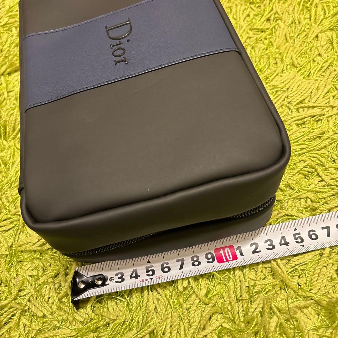 【Dior】新品✨トラベルポーチ　バック　化粧ポーチ　大容量　上品黒青カラー
