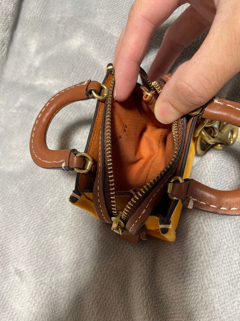 美品 COACH ローグ バッグチャーム ミニバッグ型 キーホルダー