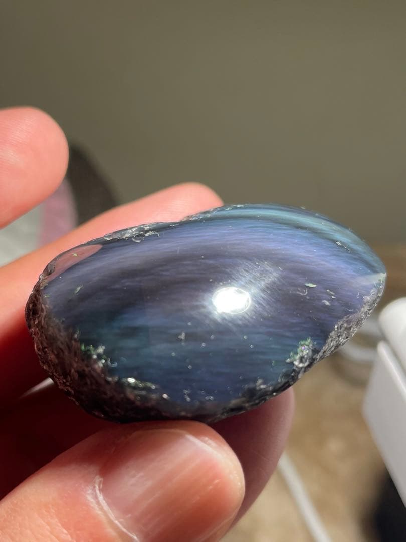 研磨品　十勝石玲瓏　複合色レインボーオブシディアン　特級品