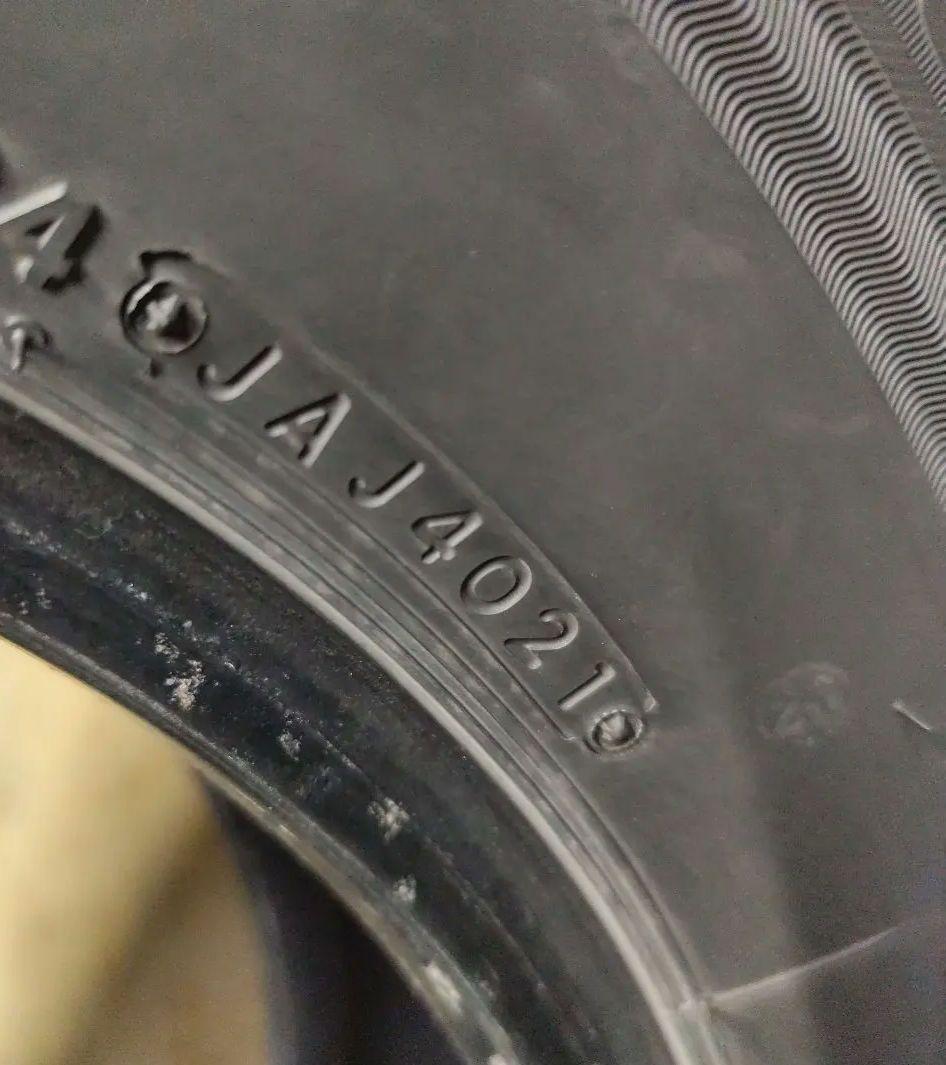 ブリザック VRX3 ☆ 215/70R15 ☆ 1本