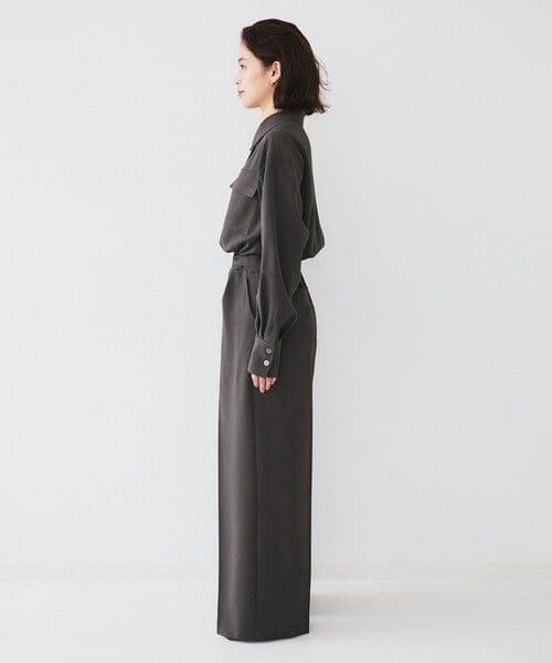 ★専用★　新品タグ付　シャツカラーオールインワン　朝比奈彩Oggi