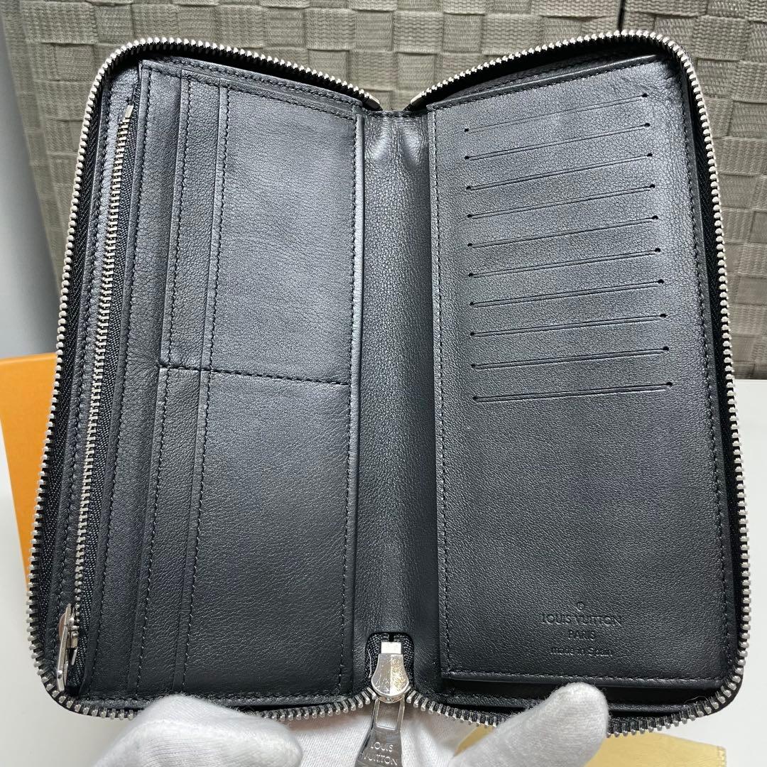 t*゜様 LOUIS VUITTON ルイ ヴィトン ジッピーウォレット M58