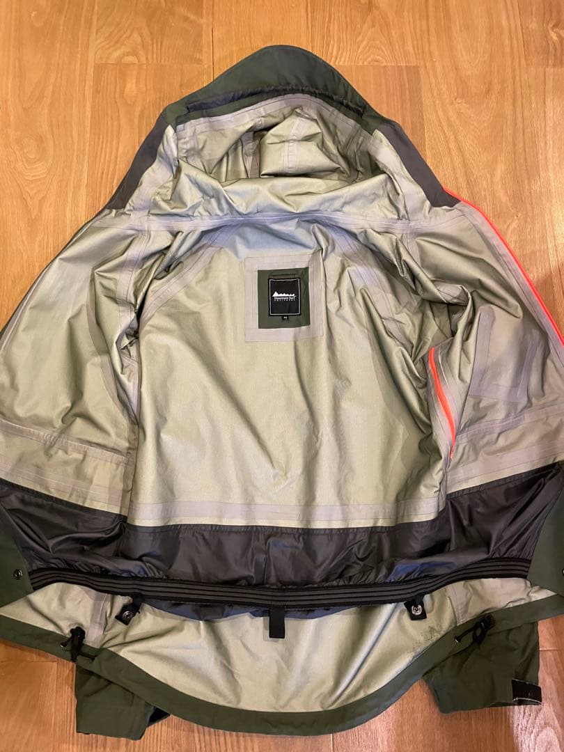 Mountainsurf マウンテンサーフメンズMサイズ 上下セット