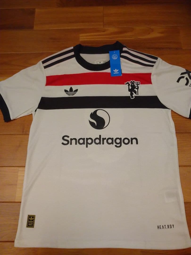 マンU ブルーノフェルナンデス選手 Mサイズ 新品未使用