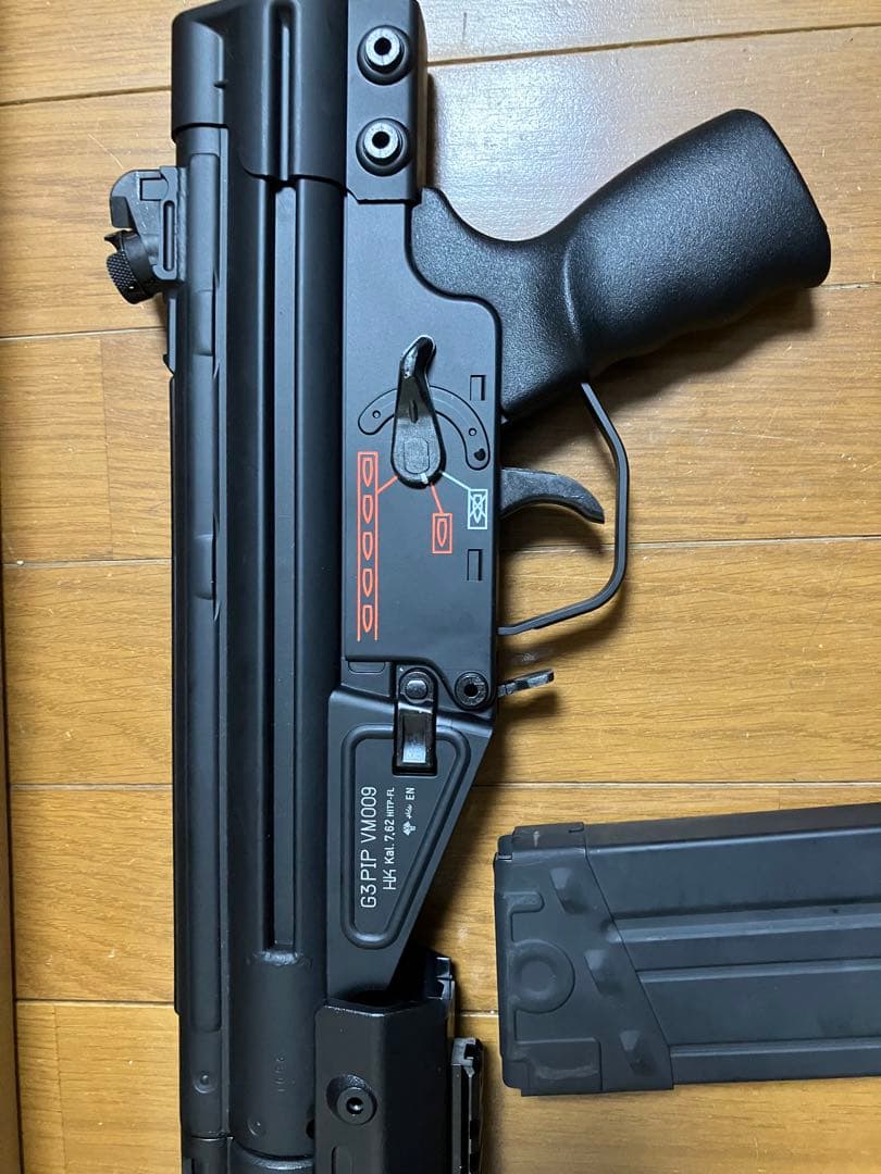 箱付き電動ガン　 G3 SAS