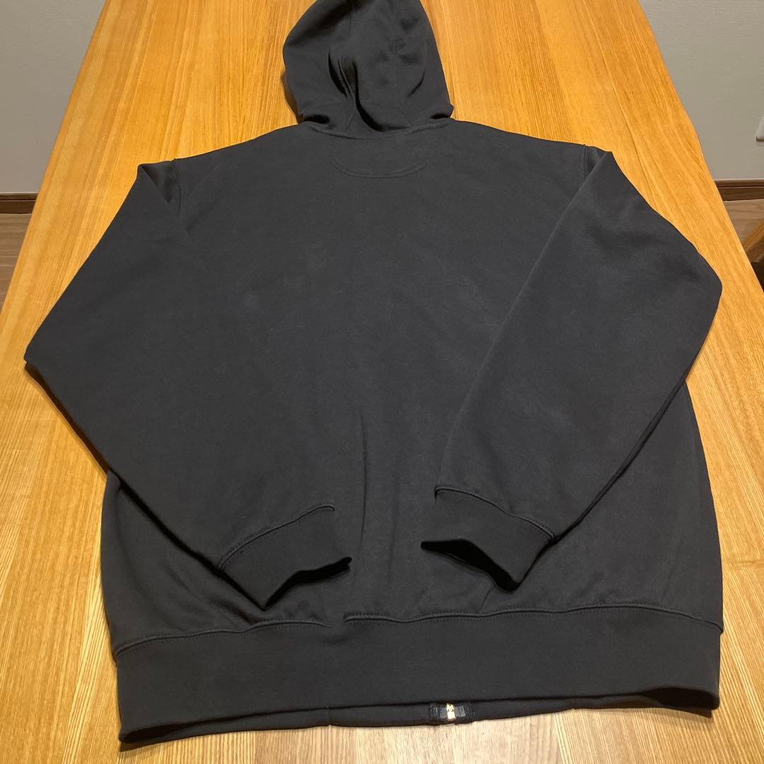 Carhartt ブラック　黒　フルジップパーカー Mサイズ