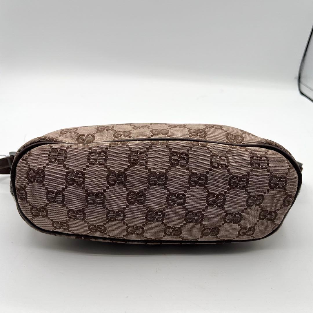 GUCCI GGキャンバス アクセサリーポーチ ワンショルダー ブラウン