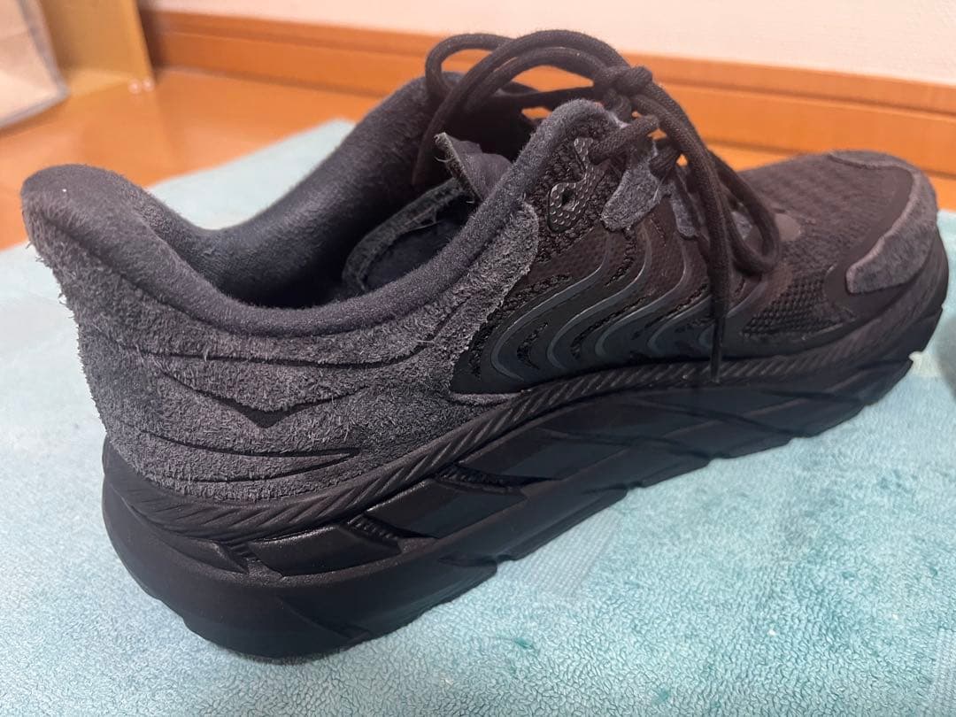 ホカオネオネ HOKA ONE ONE / CLIFTON LS 27.0