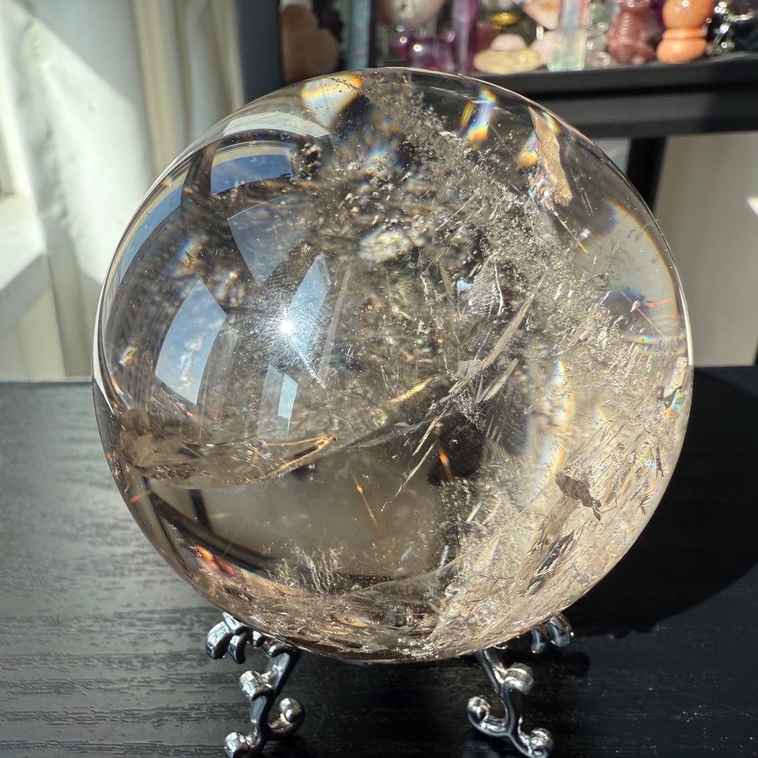 天然石ルチルクォーツ共生スモーキークォーツのスフィア　丸玉NO.100914