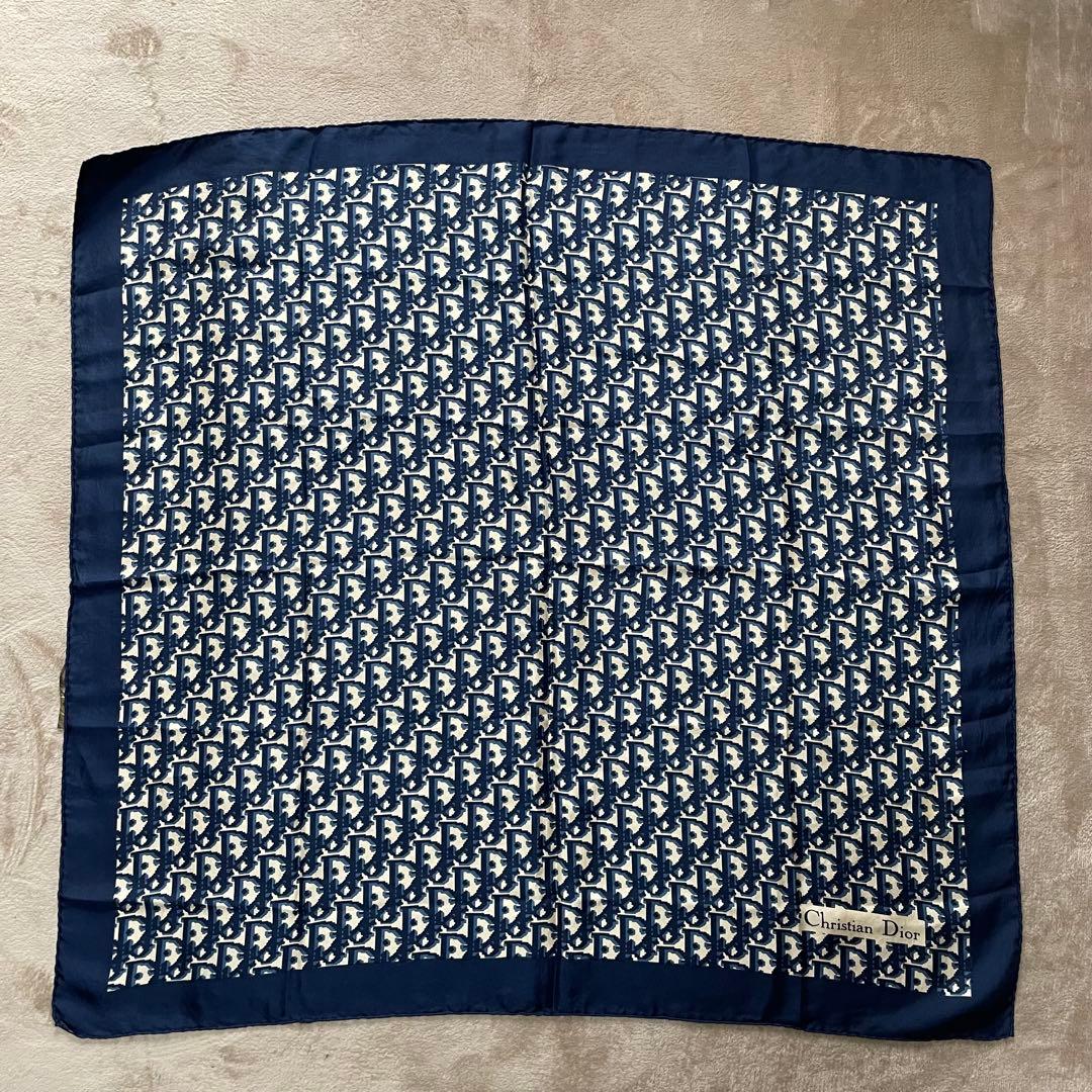 チョコレート様クリスチャンディオール トロッター スカーフ