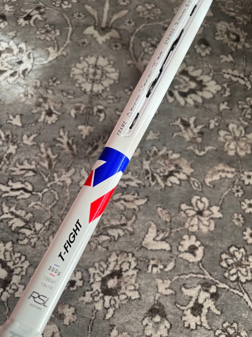 Tecnifibre T-Fight 300 テニスラケット