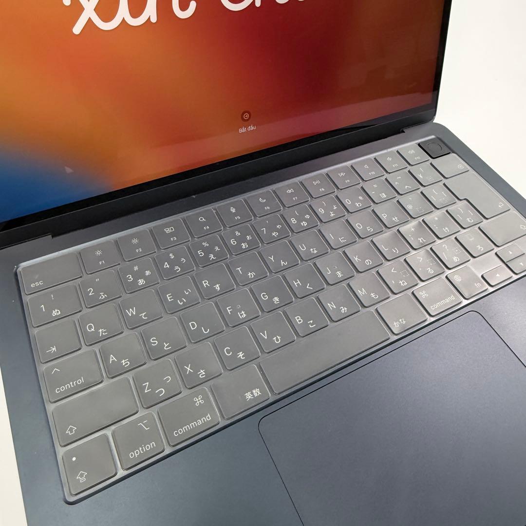 【美品】MacBook Air m2 8GB 13.6インチ ミッドナイト