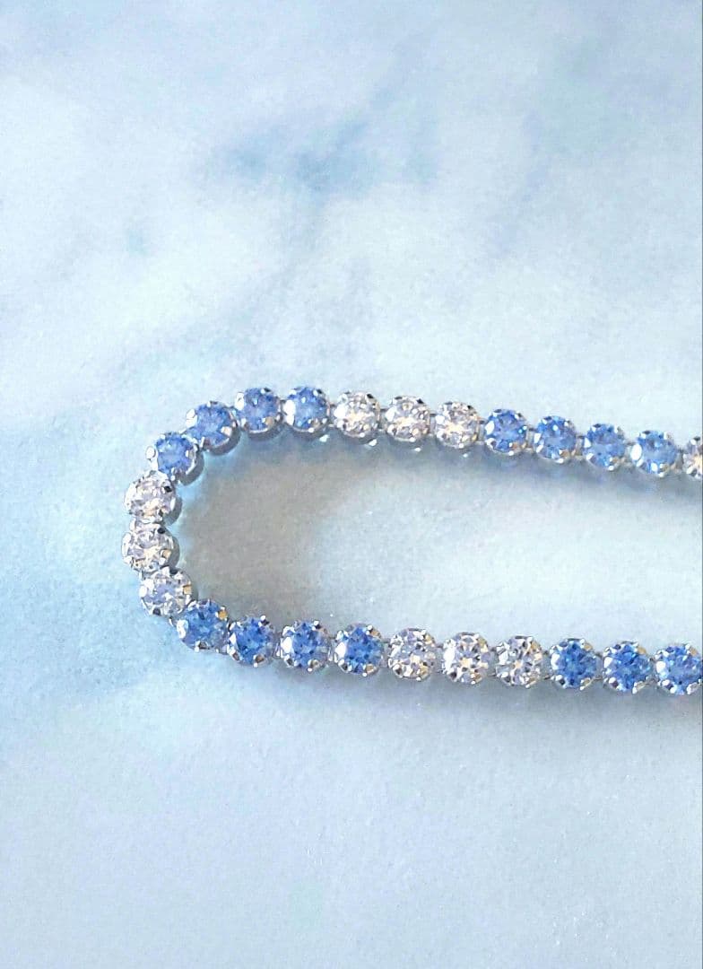 ほぼ新品 SWAROVSKI Subtle ブレスレット スワロフスキー ブルー