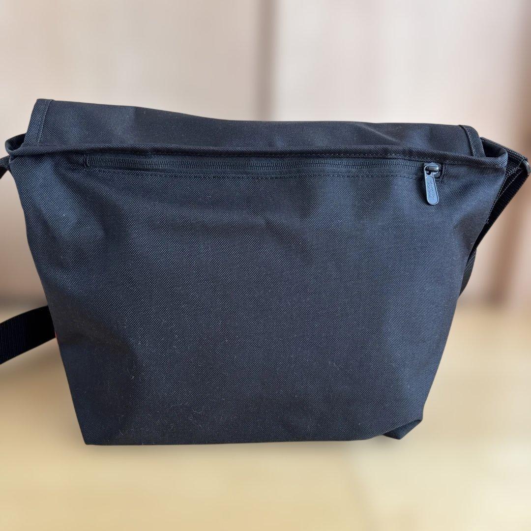 Manhattan Portage ブラック メッセンジャーバッグ