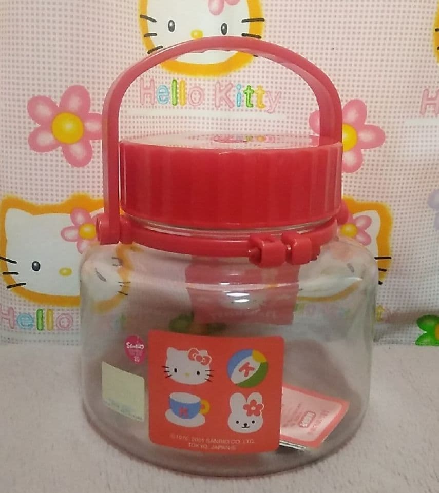 サンリオ　ハローキティ　貯蔵ビン　保存容器　レトロ　希少