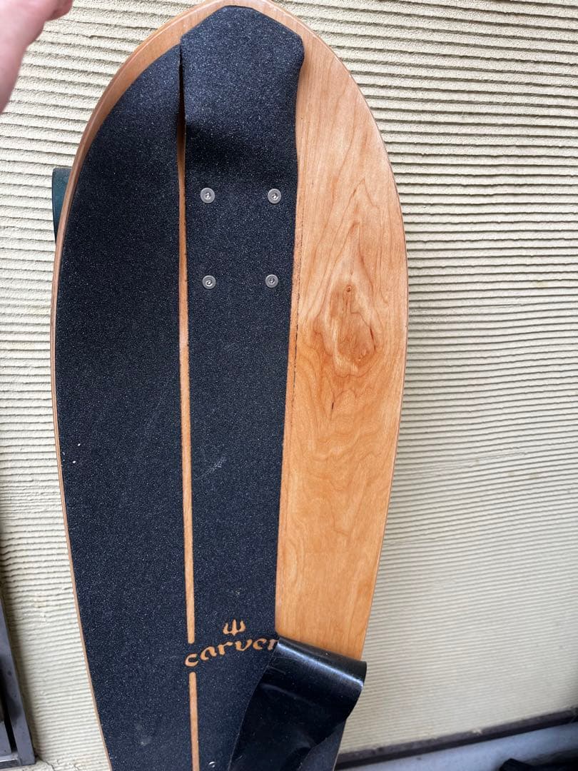 きむ carver カーヴァー スケートボード