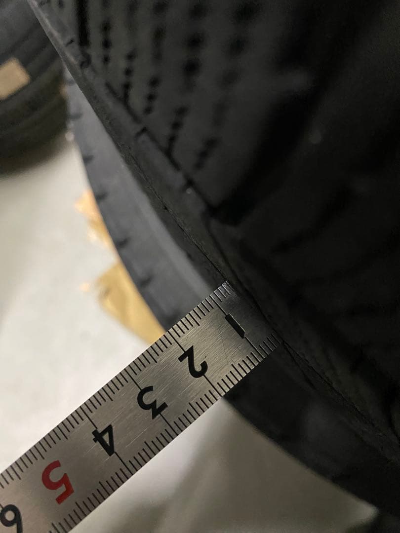 バリ溝　195/65R15 VRX3 ブリヂストン　スタッドレス4本セット