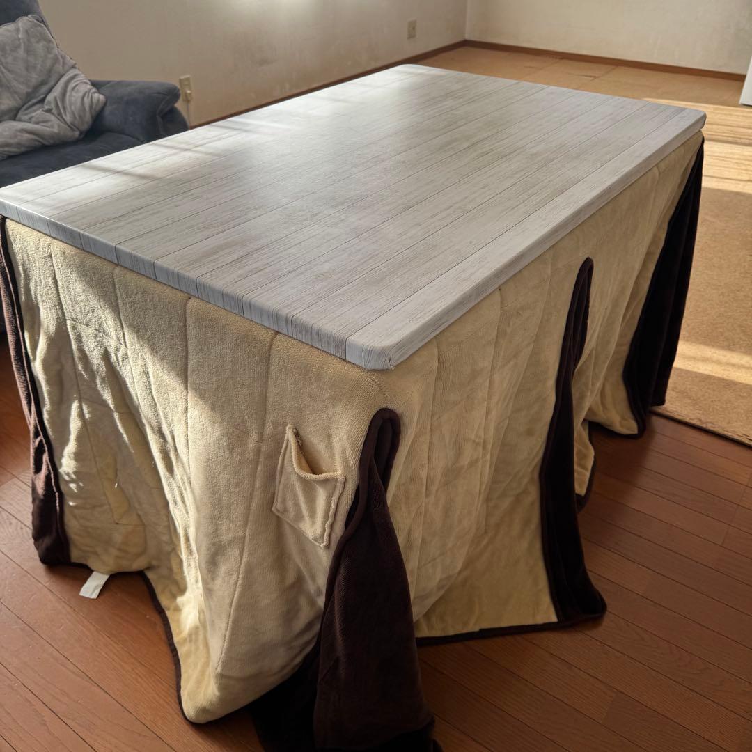 ダイニングテーブル コタツ機能付き こたつ布団付き　高さ調整可能 /昇降コタツ